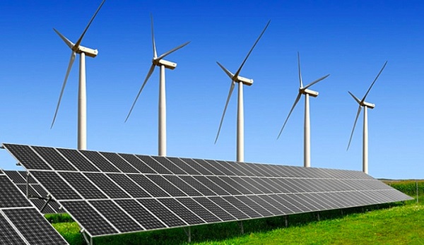 Nguồn năng lượng tái tạo từ mặt trời và gió