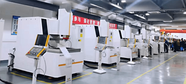 Máy phóng điện CNC