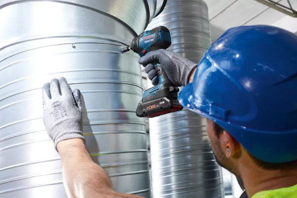 Cách vặn ốc bị chặt bằng súng bắn vít