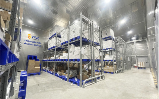 Kho lạnh bảo quản vacxin - 'Chiến Binh' Thầm Lặng Chống Dịch Bệnh