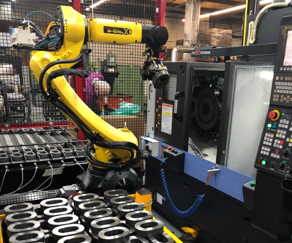 Robot gia công CNC thiết bị tự động hóa hoạt động giúp tối ưu hiệu suất và chất lượng sản phẩm