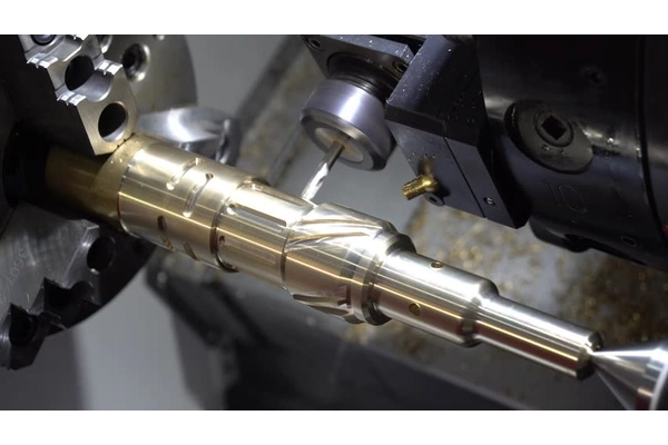 Các loại máy CNC phù hợp với độ chính xác mong muốn